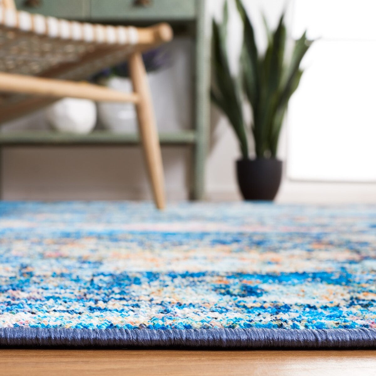 Stylish Machine-Washable Bahia Transitional Area Rug - 100% Polyester, Non-Slip for Home