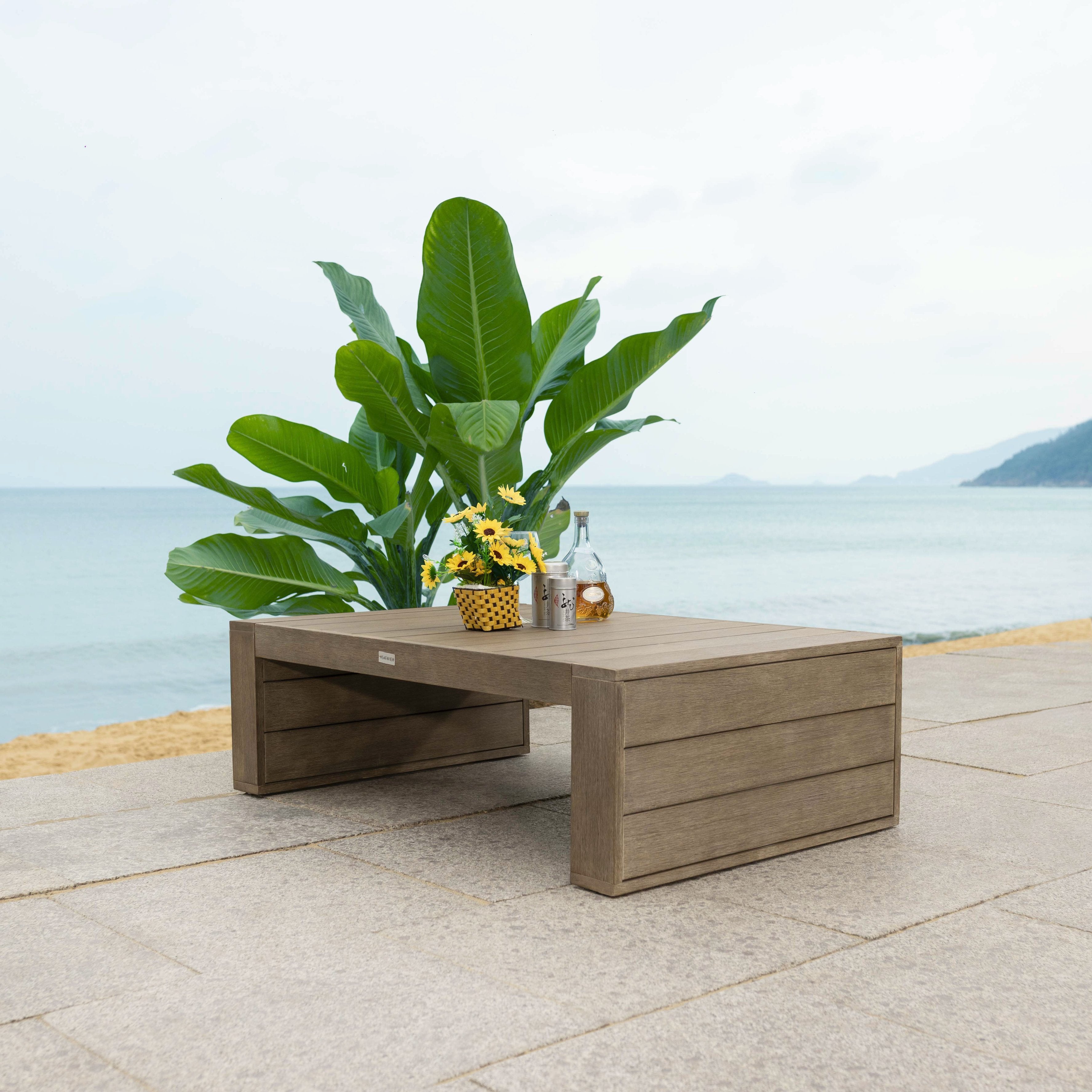 Santiago Eucalyptus Outdoor Coffee Table - Durable and Elegant for Your Patio