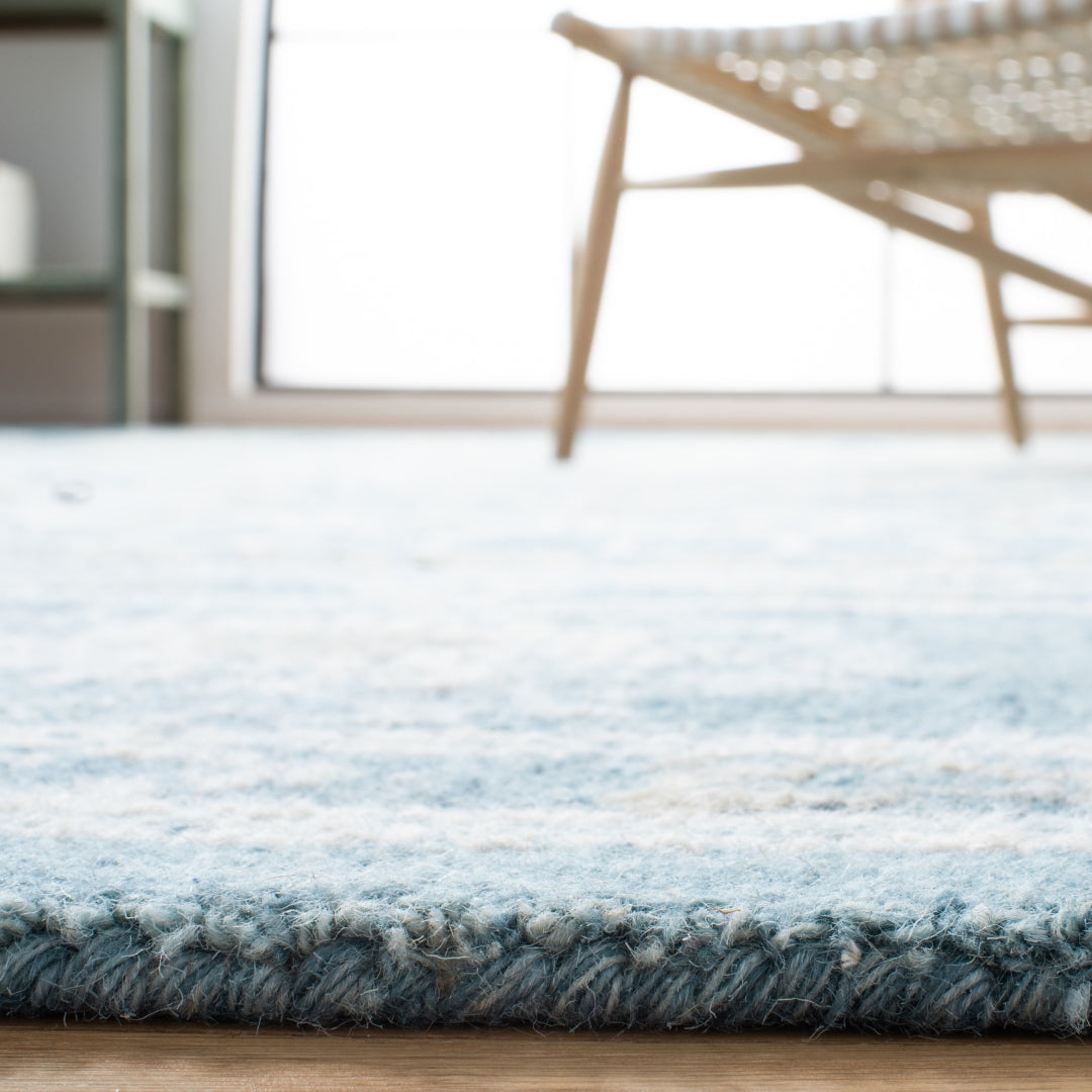Exquisite Hand - Tufted Wool and Cotton Blossom Rug: A Luxurious Addition for Elegant Home Decor and Enhanced Comfort