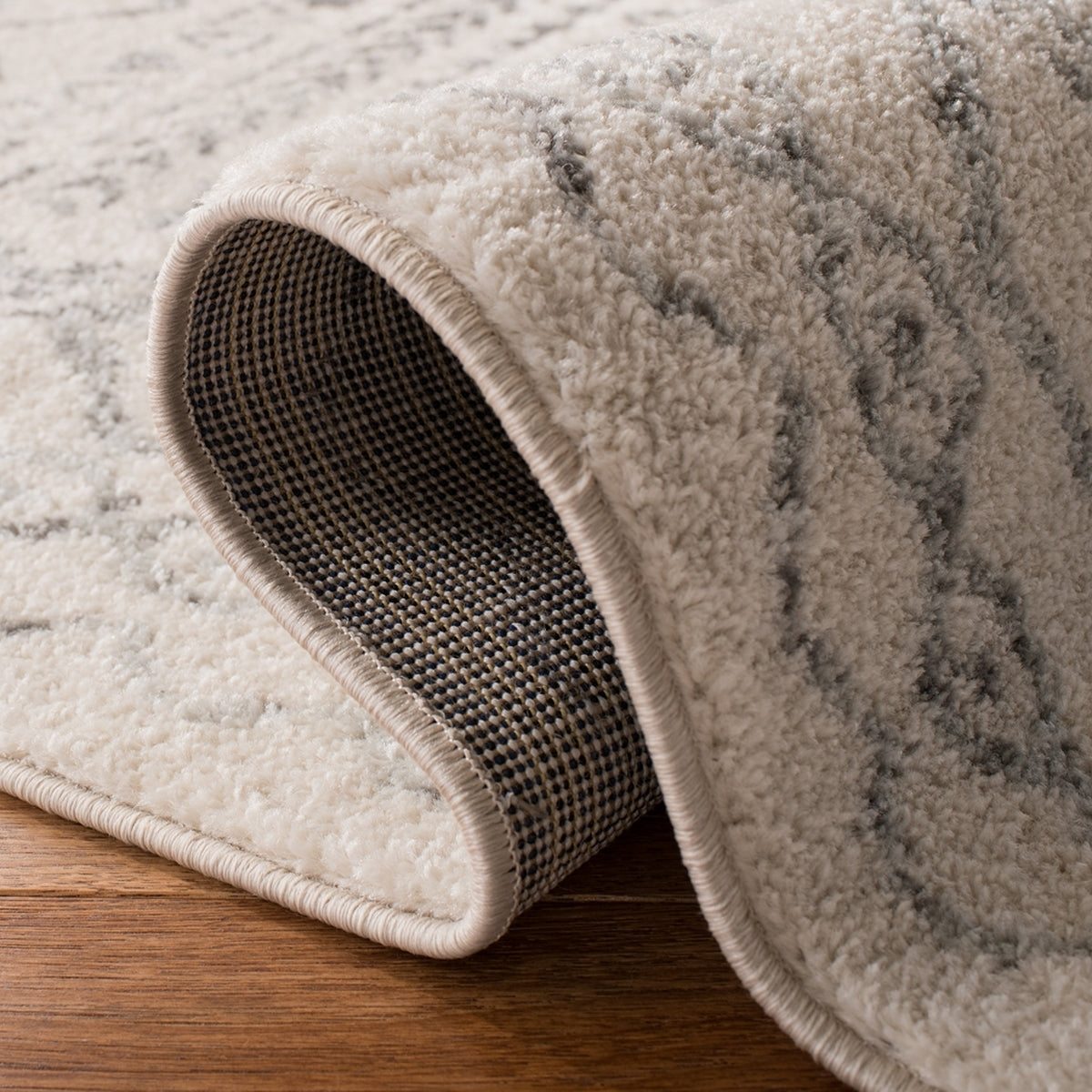 Stylish Tulum Bohemian Power Loomed Rug - 60% Polypropylene & 40% Jute for Any Space