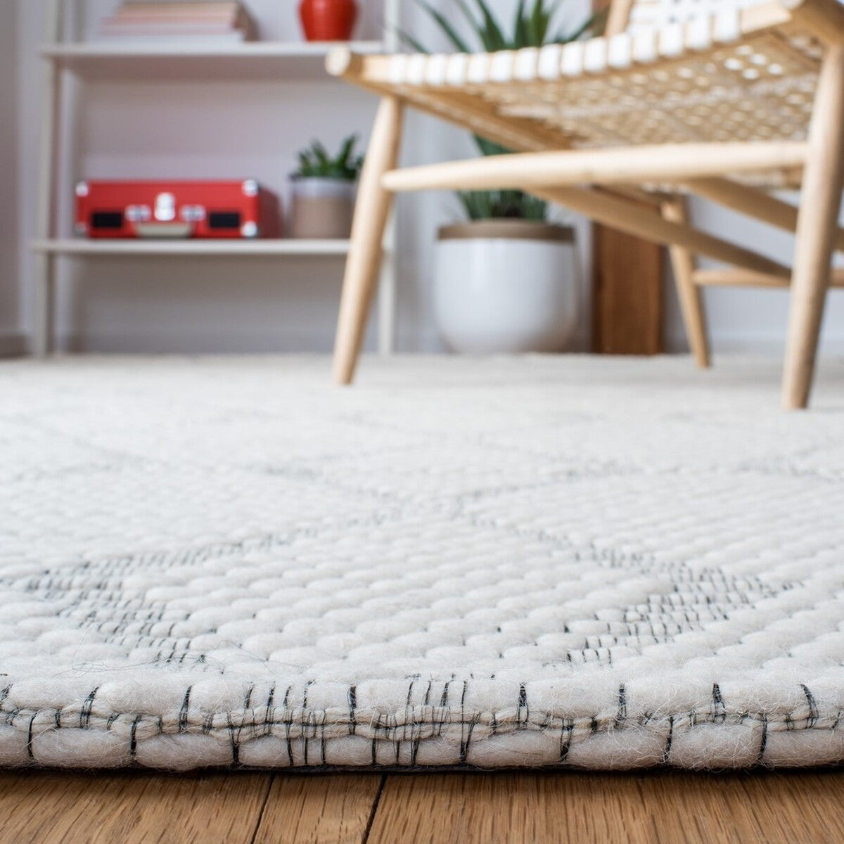 Marbella Modern Power Loomed Luxury Rug - High - Quality 60% Wool Blend for Durable and Stylish Home Decorations