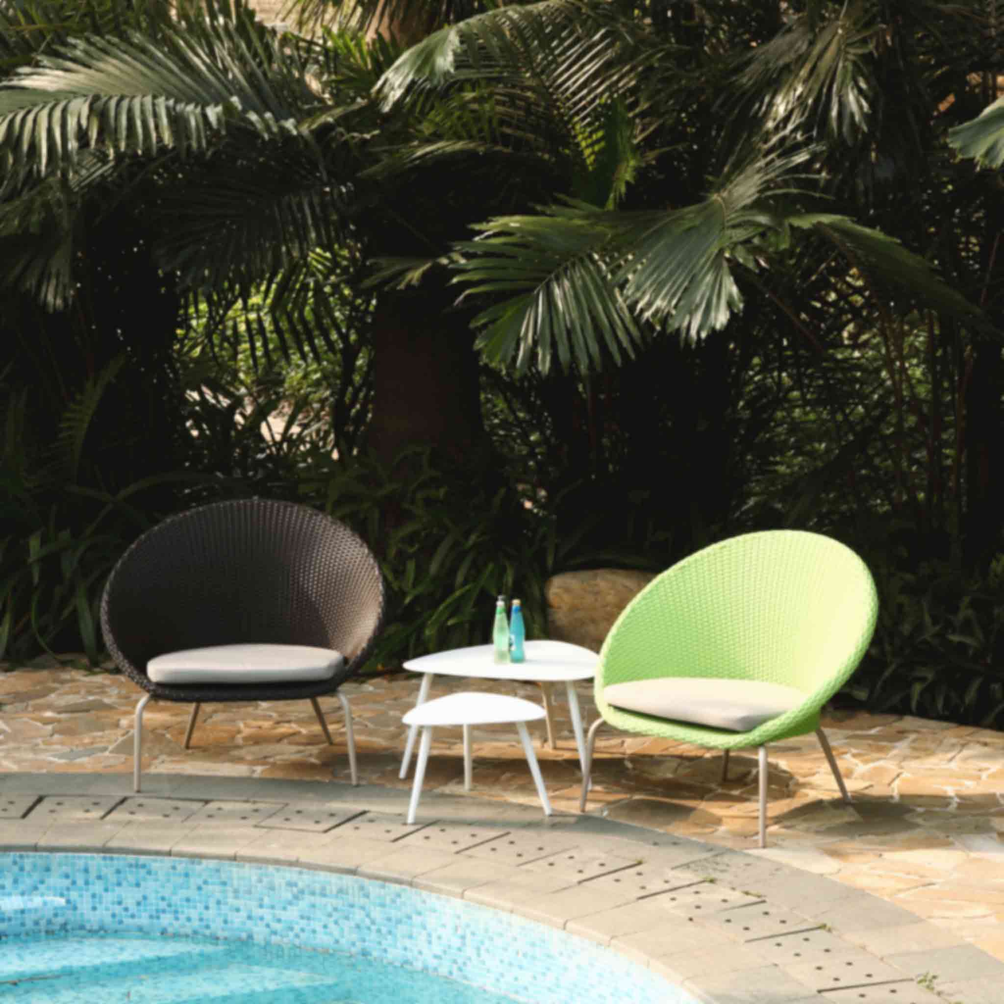 Rowan Large Outdoor Side Table - Modern Aluminium Design for Tranquil Patio & Garden Spaces