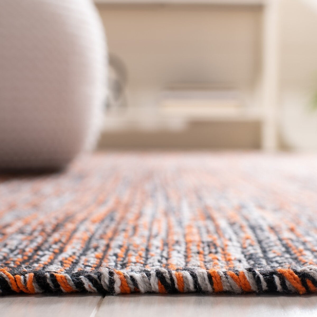 Luxurious Hand - Woven 100% Cotton Rug from India for Any Space