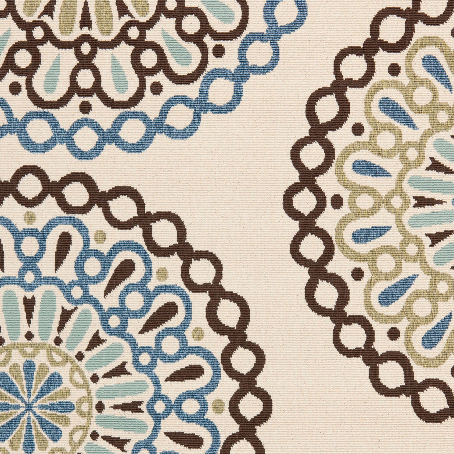 Stylish and Comfortable Power - Loomed Veranda Outdoor Rug Made of Durable Polypropylene