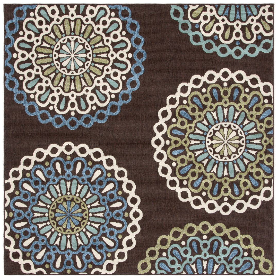 Stylish and Comfortable Power - Loomed Veranda Outdoor Rug Made of Durable Polypropylene