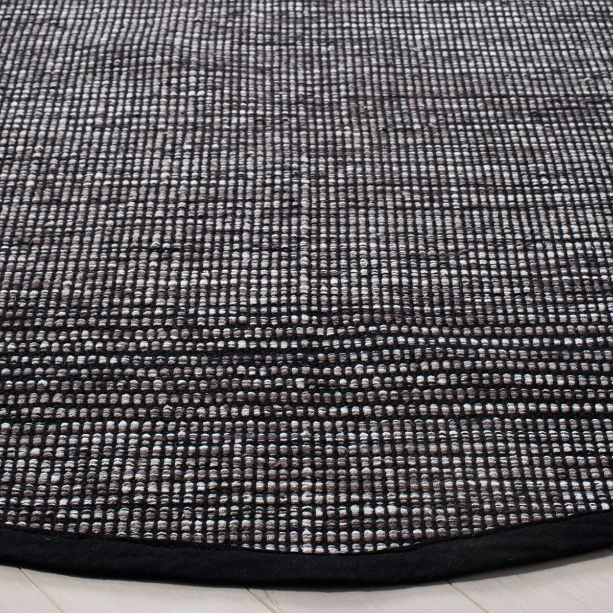 Luxurious Hand - Woven 100% Cotton Rug from India for Any Space