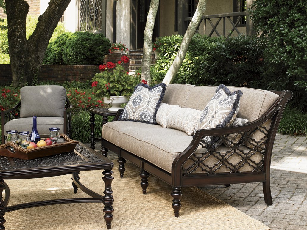 Tommy Bahama Premium Outdoor Elegant Rectangular Cocktail Table - 3235 - 945 with Custom - Made Cast Aluminum Design and Intricate Quatrefoil Pattern
