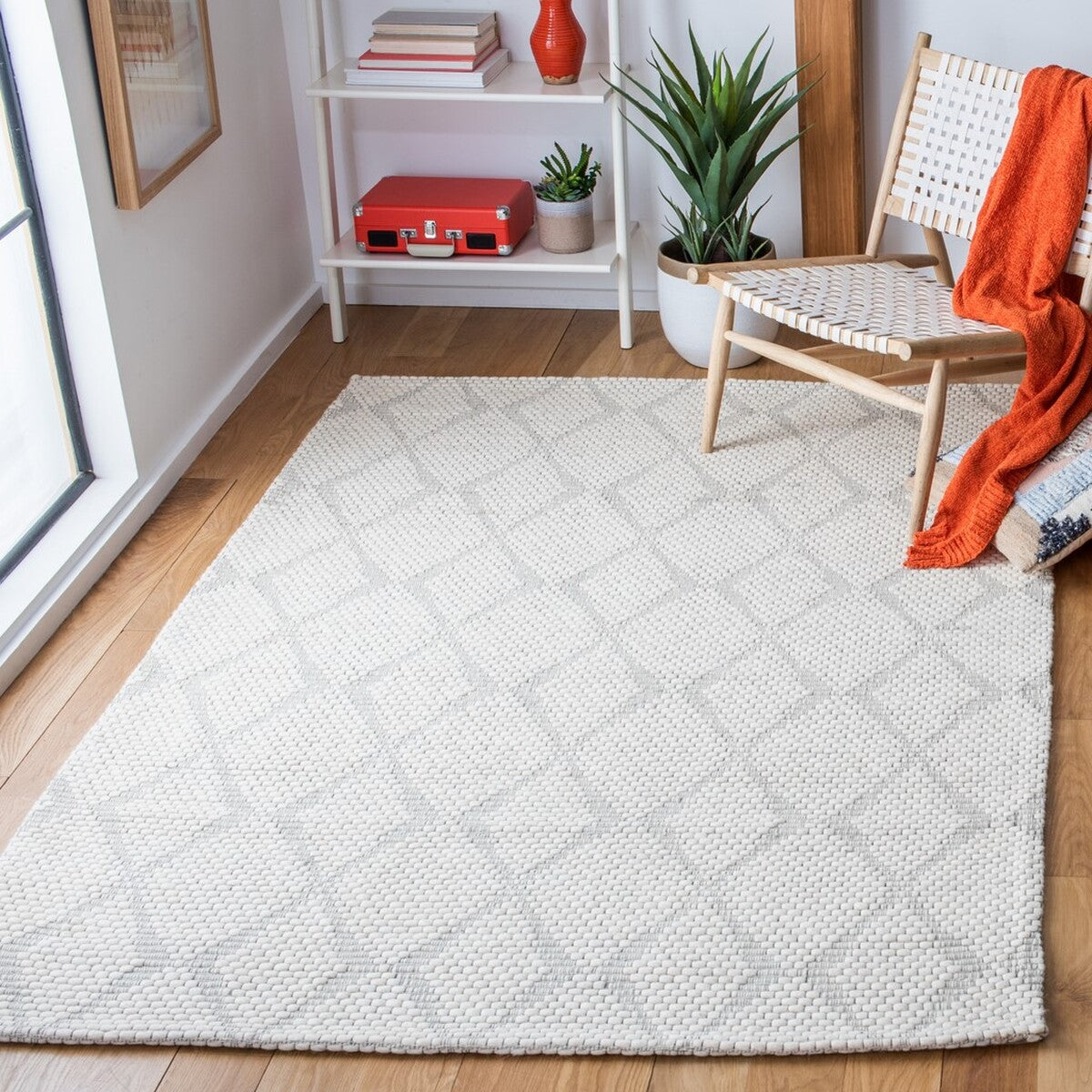 Marbella Modern Power Loomed Luxury Rug - High - Quality 60% Wool Blend for Durable and Stylish Home Decorations