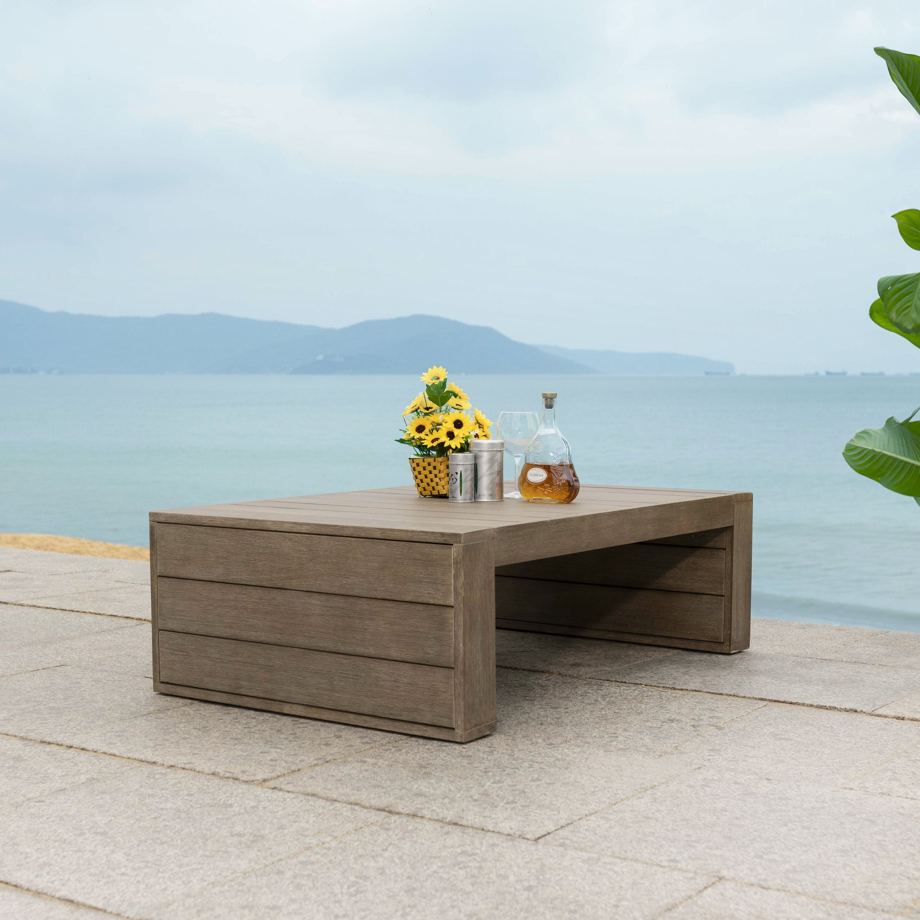 Santiago Eucalyptus Outdoor Coffee Table - Durable and Elegant for Your Patio