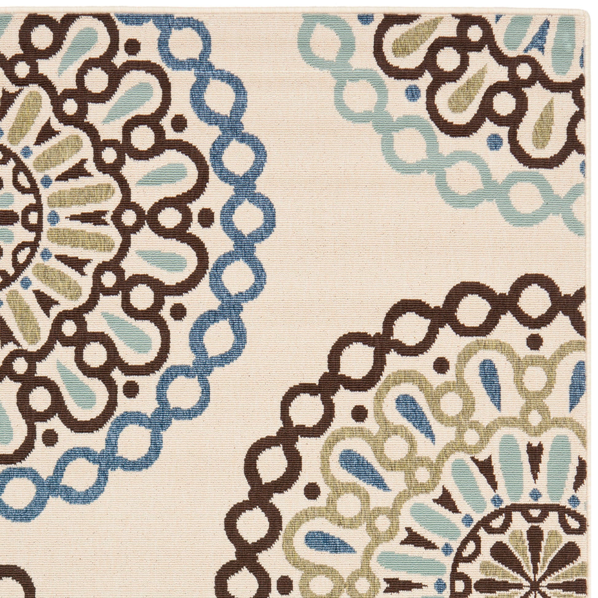 Stylish and Comfortable Power - Loomed Veranda Outdoor Rug Made of Durable Polypropylene
