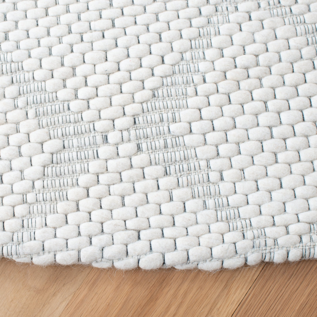 Marbella Modern Power Loomed Luxury Rug - High - Quality 60% Wool Blend for Durable and Stylish Home Decorations