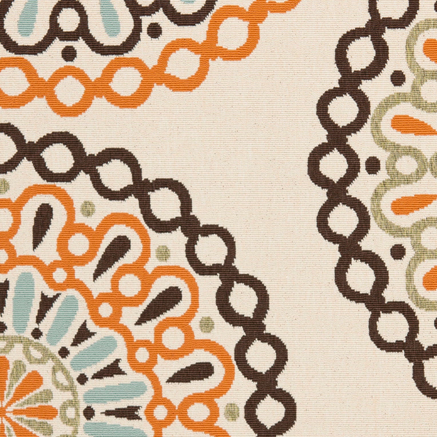 Stylish and Comfortable Power - Loomed Veranda Outdoor Rug Made of Durable Polypropylene