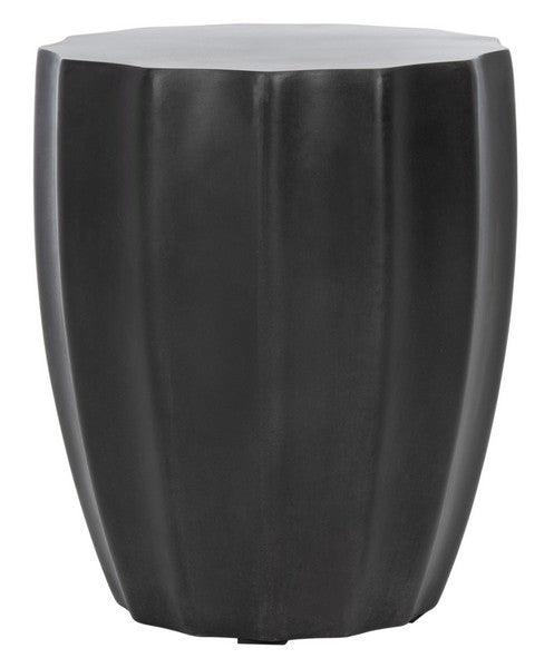 Jaslyn Modern Black Concrete Accent Table - 17.7 Round Indoor/Outdoor Design for Stylish Spaces