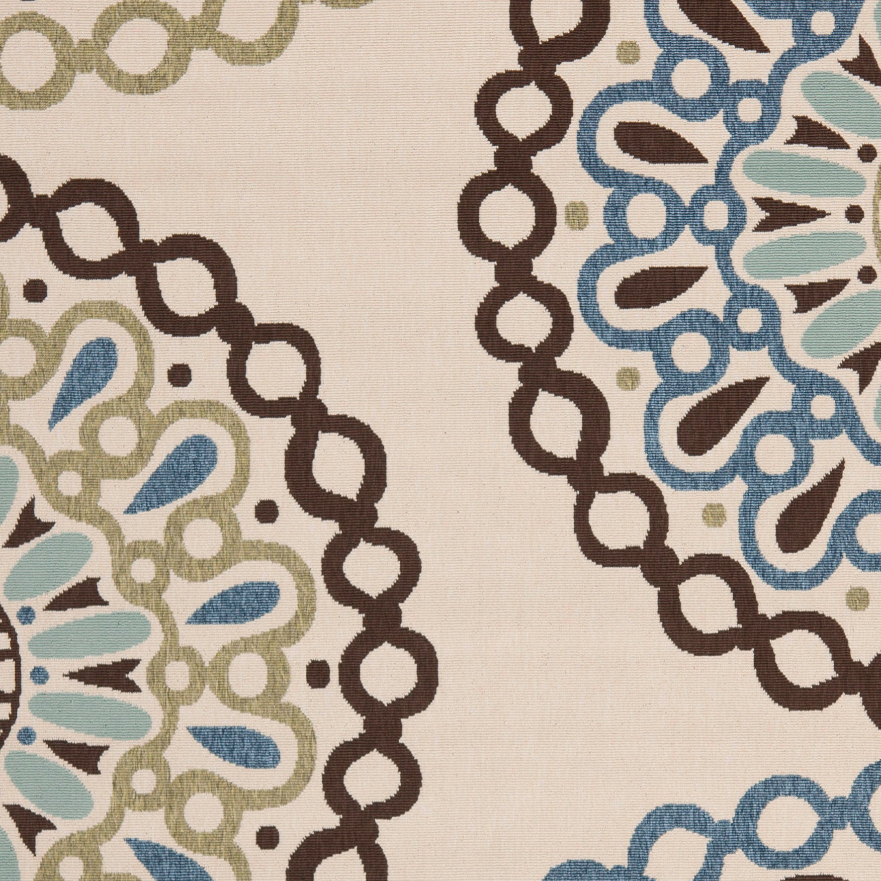 Stylish and Comfortable Power - Loomed Veranda Outdoor Rug Made of Durable Polypropylene