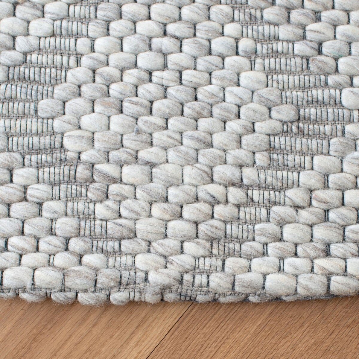 Marbella Modern Power Loomed Luxury Rug - High - Quality 60% Wool Blend for Durable and Stylish Home Decorations